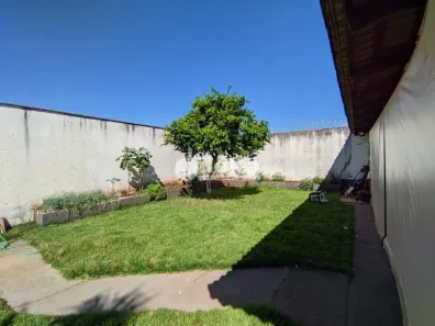 Casa com 3 Quartos à venda, 232m² no Cidade Jardim, Uberlândia