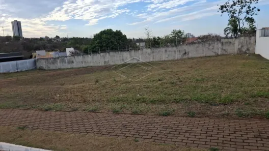 Lote/Terreno à venda, 660m² no Jardim Shangri-Lá, Bauru