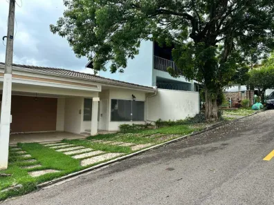 Casa de Condomínio com 3 Quartos à venda, 200m² no Pinheirinho, Vinhedo