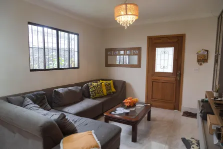 Casa com 4 Quartos para alugar, 380m² no Jardim Santa Francisca, Guarulhos