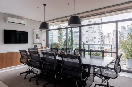 Sala Comercial para alugar, 177m² no Itaim Bibi, São Paulo