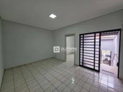Casa com 2 Quartos para alugar, 100m² no Cidade Alta, Piracicaba