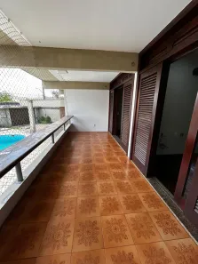 Casa com 4 Quartos para alugar, 400m² no Calhau, São Luís