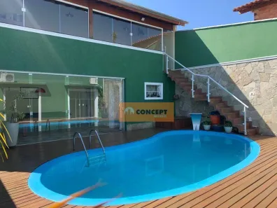 Imóvel Comercial com 3 Quartos para venda ou aluguel, 230m² no Vila Figueira, Suzano