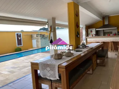 Casa com 4 Quartos à venda, 207m² no Vila Zezé, Jacareí