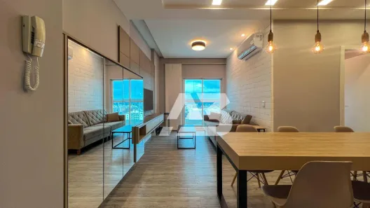 Apartamento com 2 Quartos para alugar, 59m² no Batel, Curitiba