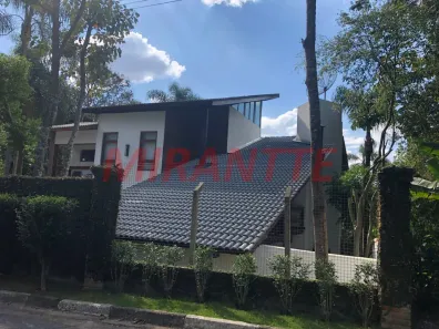 Sobrado com 6 Quartos à venda, 350m² no Caraguatá, Mairiporã