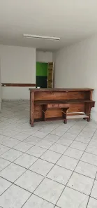 Ponto Comercial para alugar, 30m² no Corrêas, Petrópolis