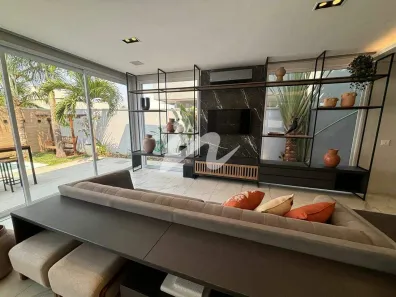Casa com 3 Quartos à venda, 281m² no Jardim Botânico, Uberlândia