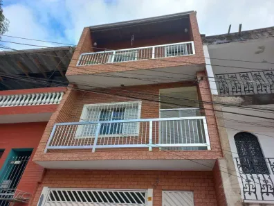 Sobrado com 4 Quartos à venda, 188m² no Jardim Zaira, Mauá