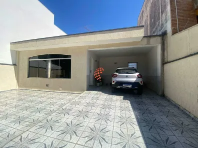 Casa com 3 Quartos à venda, 284m² no Jardim Textil, São Paulo