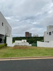 Lote/Terreno à venda, 470m² no Granja Marileusa, Uberlândia