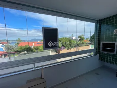 Apartamento com 3 Quartos para alugar, 104m² no Jurerê, Florianópolis