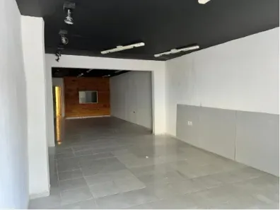 Ponto Comercial para venda ou aluguel, 145m² no Cidade dos Funcionários, Fortaleza
