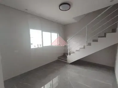 Sobrado com 2 Quartos à venda, 108m² no Vila Nova Mauá, Mauá