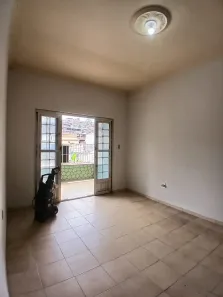 Casa com 2 Quartos para alugar, 40m² no Pavuna, Rio de Janeiro