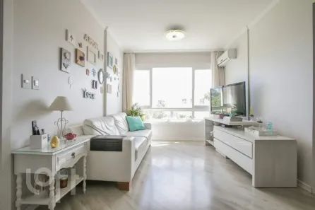 Apartamento com 3 Quartos à venda, 87m² no Jardim Botânico, Porto Alegre