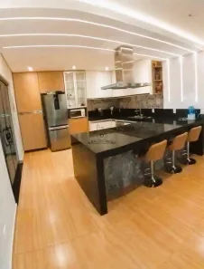 Fazenda/Sítio com 3 Quartos à venda, 1000m² no Caguassu, Sorocaba
