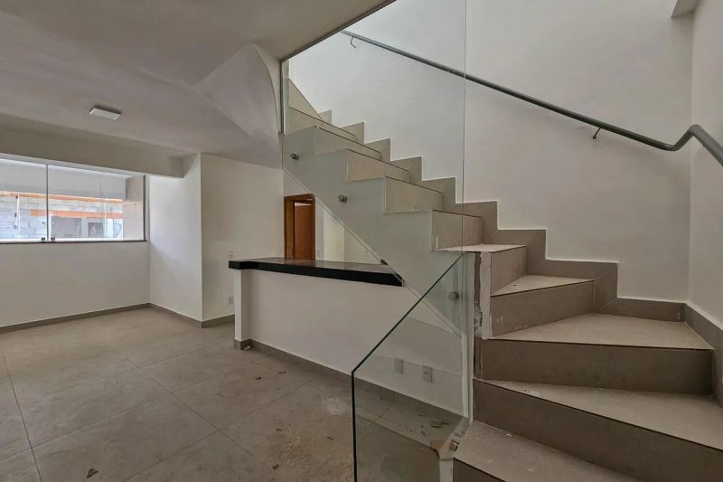 Cobertura com 3 quartos — Jaraguá, Belo Horizonte
