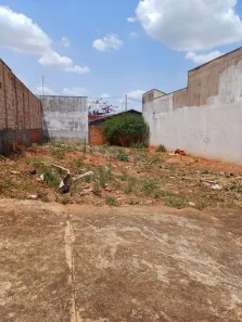 Lote/Terreno à venda, 200m² no Jardim Silvestre II, Bauru