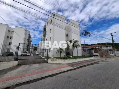 Apartamento com 3 Quartos para alugar, 62m² no Nossa Senhora do Rosário, São José