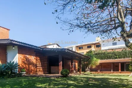 Casa com 4 Quartos à venda, 460m² no Quebec, Londrina