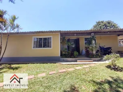 Fazenda/Sítio com 4 Quartos à venda, 150m² no Vila Santa Helena, Atibaia