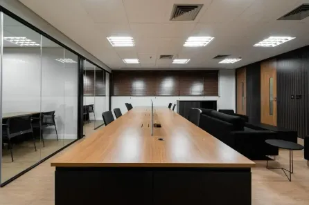Sala Comercial para venda ou aluguel, 100m² no Vila Olímpia, São Paulo