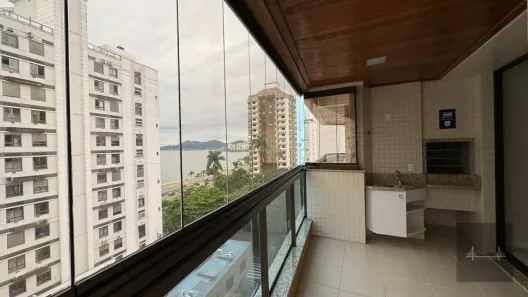 Apartamento com 3 Quartos à venda, 135m² no Centro, Florianópolis