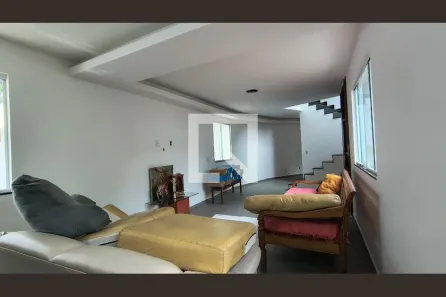 Casa com 3 Quartos à venda, 200m² no Vargem Pequena, Rio de Janeiro