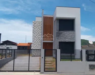 Casa com 3 Quartos à venda, 150m² no , Garopaba