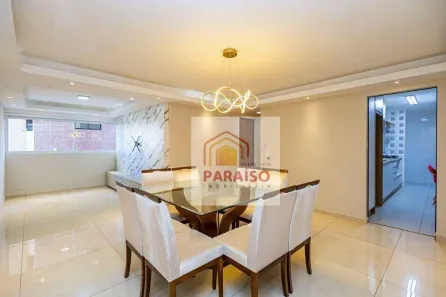 Apartamento com 2 Quartos para alugar, 97m² no Centro, Curitiba