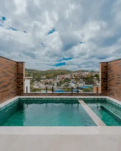 Casa de Condomínio com 3 Quartos à venda, 200m² no Villas do Jaguari, Santana de Parnaíba