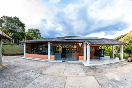 Fazenda/Sítio com 3 Quartos à venda, 400m² no , Paraibuna