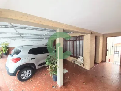Casa com 2 Quartos à venda, 175m² no Vila Bastos, Santo André