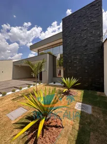 Casa com 3 Quartos à venda, 218m² no Residencial Itália, Goiânia