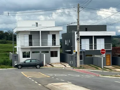 Sobrado com 3 Quartos à venda, 80m² no Água Espraiada (Caucaia do Alto), Cotia