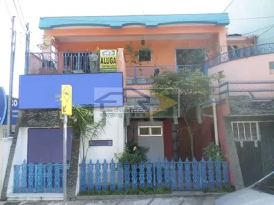Sobrado com 2 Quartos para alugar, 132m² no Jardim Santa Helena, Suzano