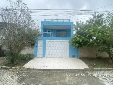 Casa com 3 Quartos à venda, 180m² no Alphaville, Campos dos Goytacazes