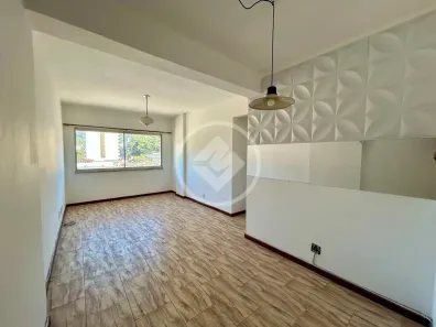 Apartamento com 2 Quartos para alugar, 65m² no Várzea, Teresópolis