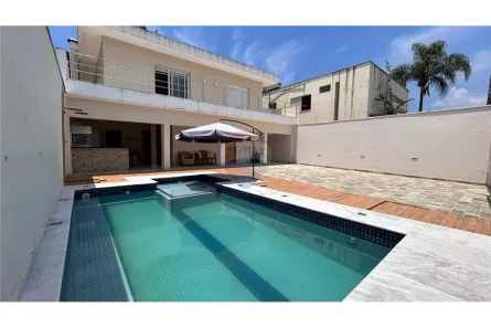 Casa com 5 Quartos à venda, 270m² no Jardim Virgínia, Guarujá