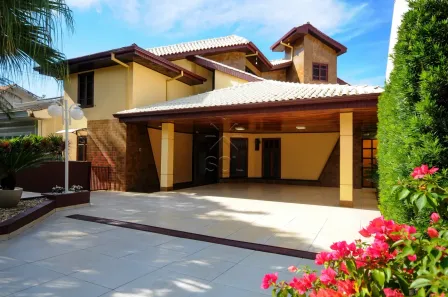 Casa de Condomínio com 5 Quartos à venda, 590m² no Lancaster, Foz do Iguaçu