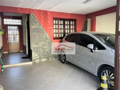 Sobrado com 3 Quartos à venda, 177m² no Vila Figueira, Suzano