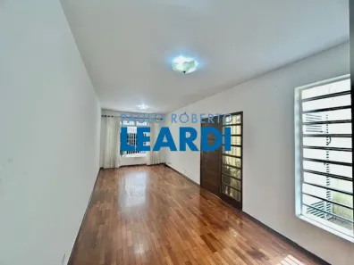 Sobrado com 3 Quartos para alugar, 180m² no Vila Madalena, São Paulo