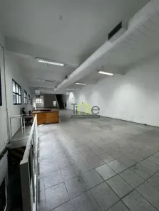 Galpão/Depósito/Armazém para alugar, 577m² no Campestre, Santo André