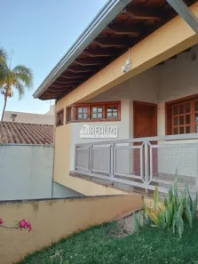 Casa com 3 Quartos à venda, 272m² no Vila Olímpica, Uberaba