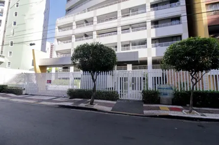 Apartamento com 3 Quartos para alugar, 70m² no Meireles, Fortaleza