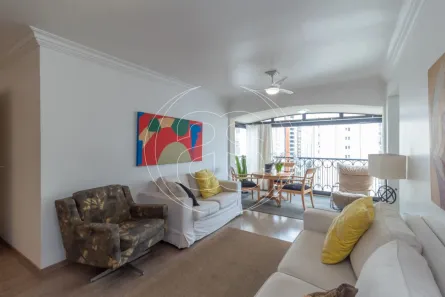 Apartamento com 3 Quartos para alugar, 135m² no Moema, São Paulo