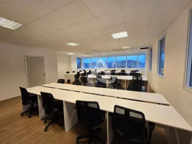 Sala Comercial para alugar, 160m² no Gonzaga, Santos