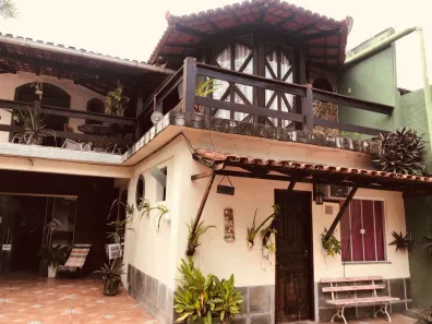 Imóvel Comercial com 17 Quartos à venda, 560m² no Costazul, Rio das Ostras